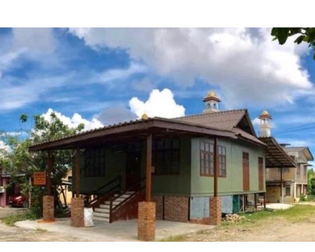 קואלה טרנגאנו Sarah Guesthouse מראה חיצוני תמונה