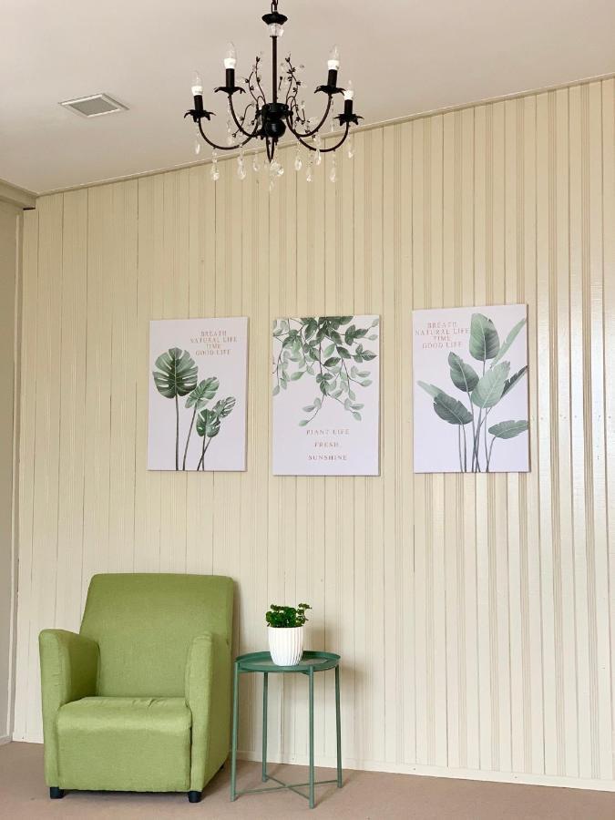 קואלה טרנגאנו Sarah Guesthouse מראה חיצוני תמונה